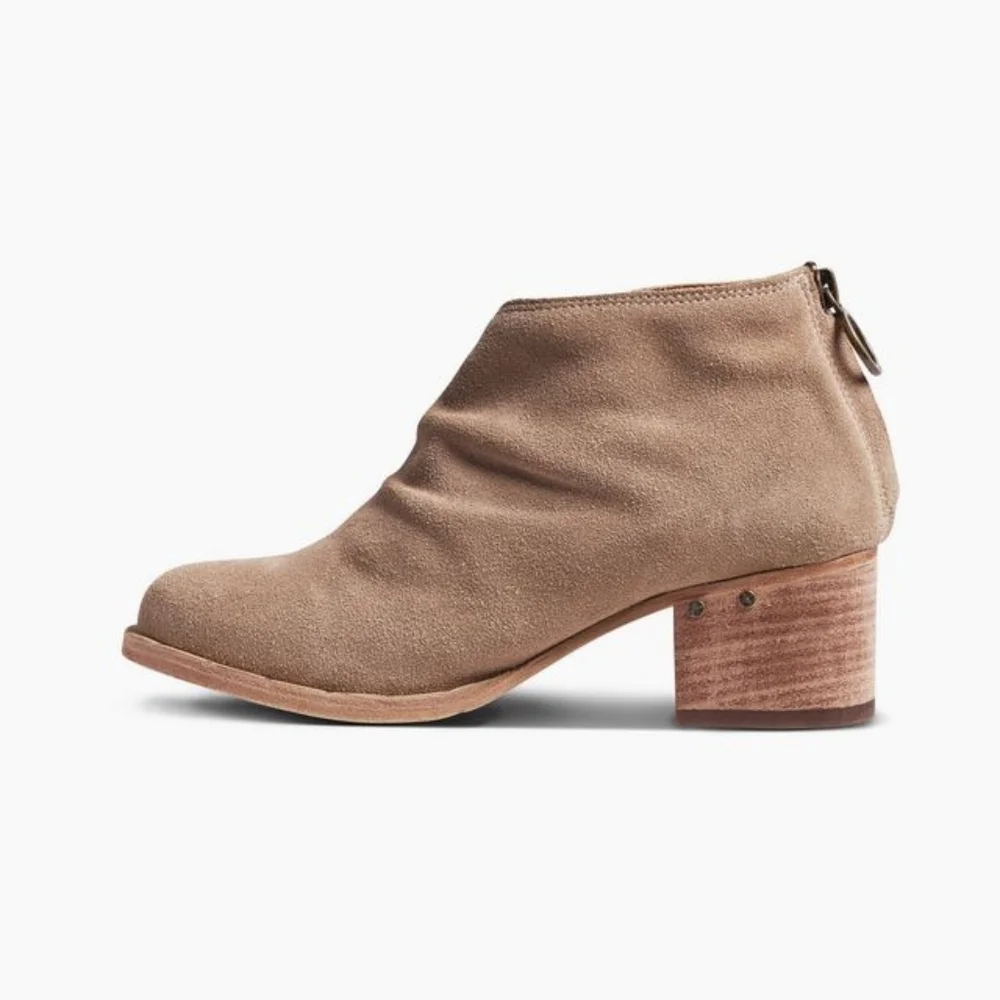 Beek Eaglet Suede Booties in Stone Size 6_3